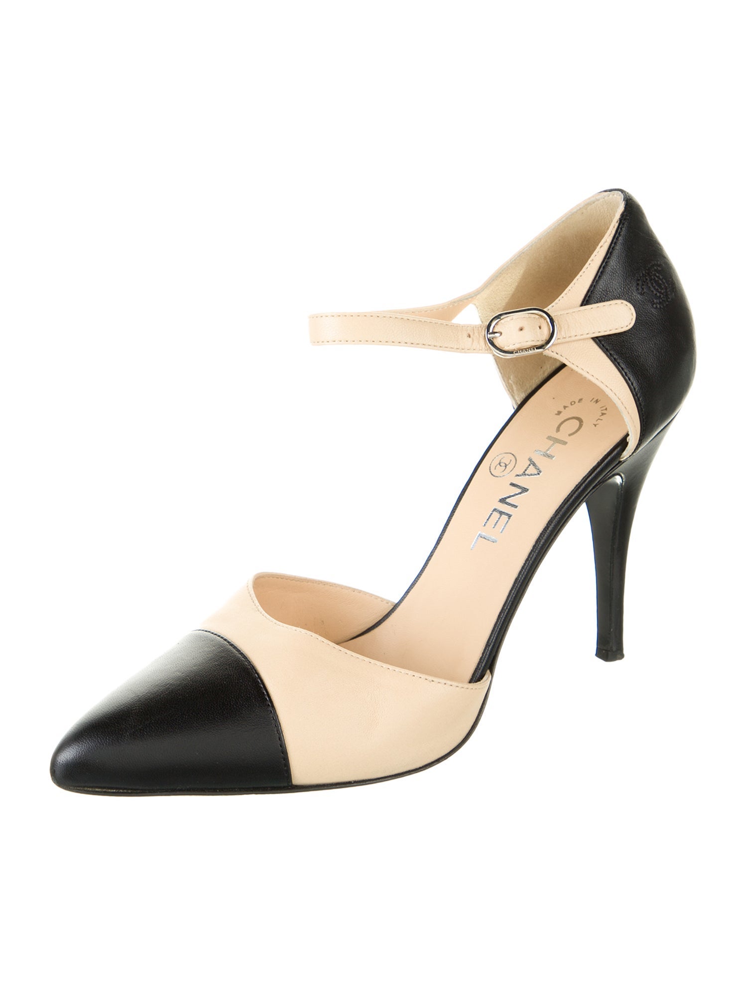 Chanel 2013 Interlocking CC Logo D'Orsay Pumps